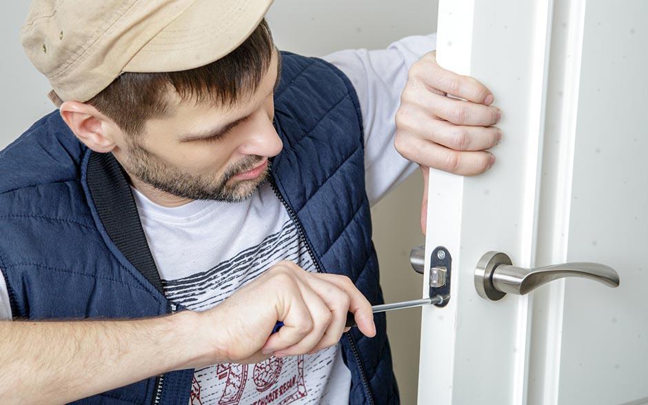 ouverture porte claquée Les Bréviaires
